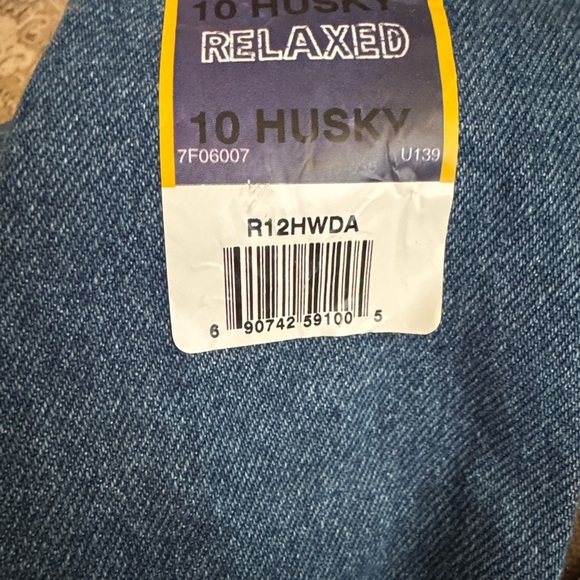 NWT Rustler Boys Relaxed Fit Husky Jeans Size 10 Blue Denim 100% Cotton Durable - Picture 10 of 10